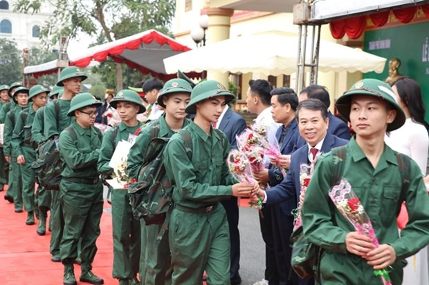 Ceremonies held nationwide to see young people off to military service hinh anh 1