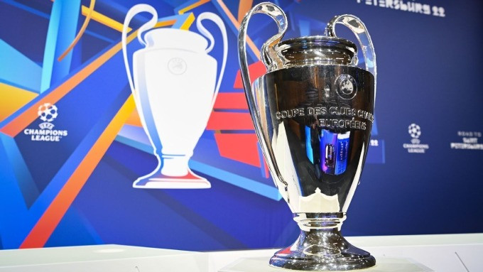 Chiếc cup cho nhà vô địch Champions League. Ảnh: UEFA