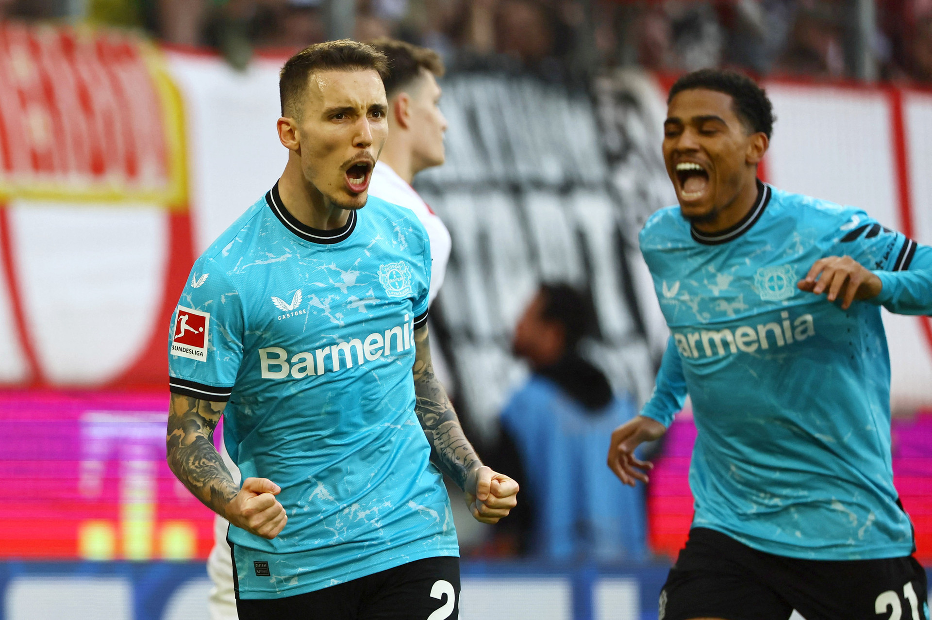 Leverkusen - một trong những ứng viên vô địch Europa League mùa này - Ảnh: Reuters