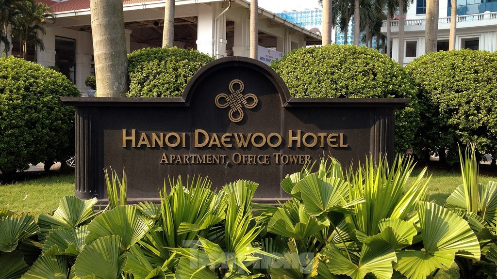 Khách sạn Daewoo nổi tiếng bậc nhất Hà Nội trong tay bà Trương Mỹ Lan ảnh 2