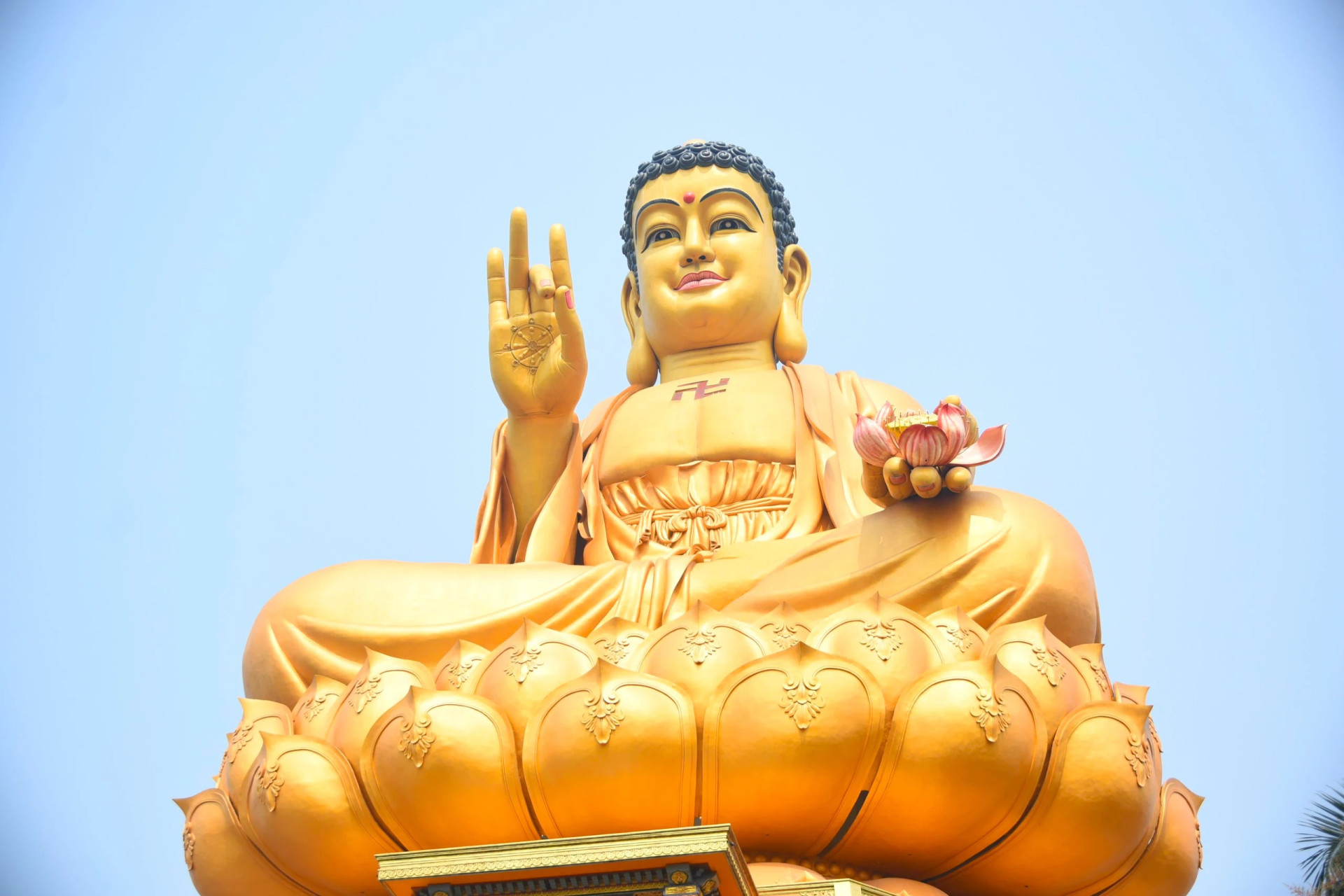 Chiêm ngưỡng đại tượng Phật cao 72m, bên trong có thang máy ở Hà Nội- Ảnh 3.