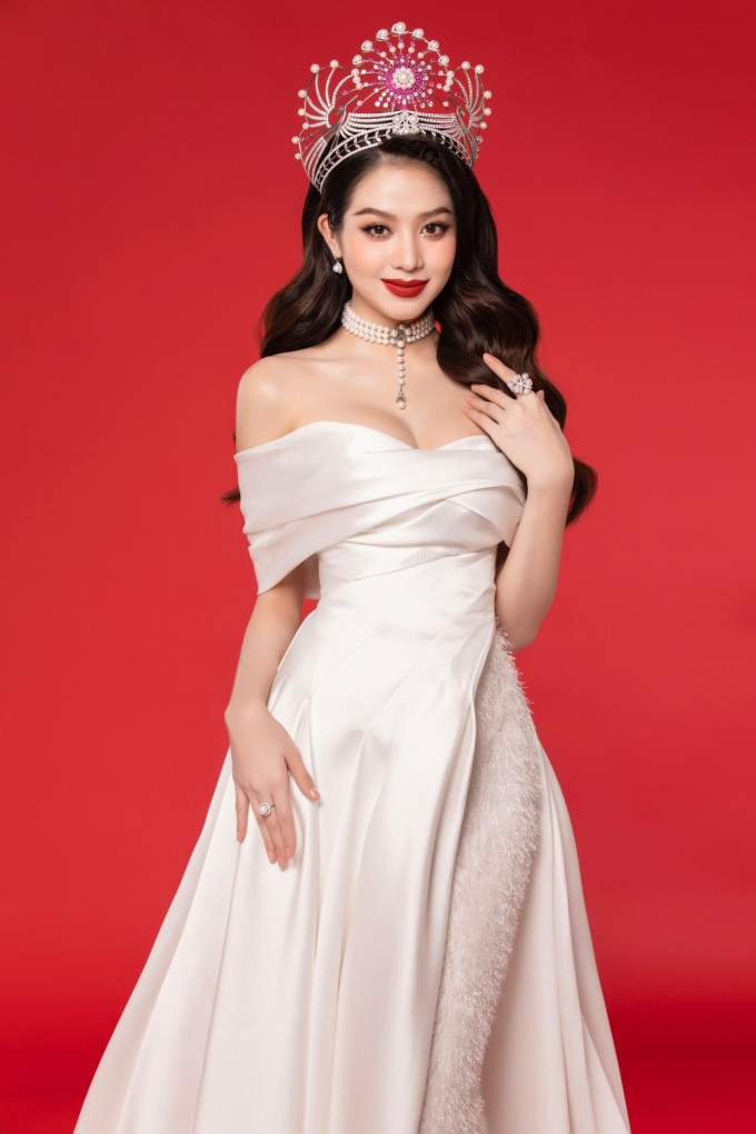 Hoa hậu Thanh Thủy trong bộ ảnh tung đầu năm. Ảnh: Nhân vật cung cấp