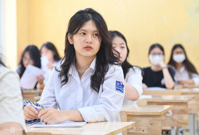 Thí sinh thi tốt nghiệp THPT 2023 tại Hà Nội. Ảnh: Giang Huy