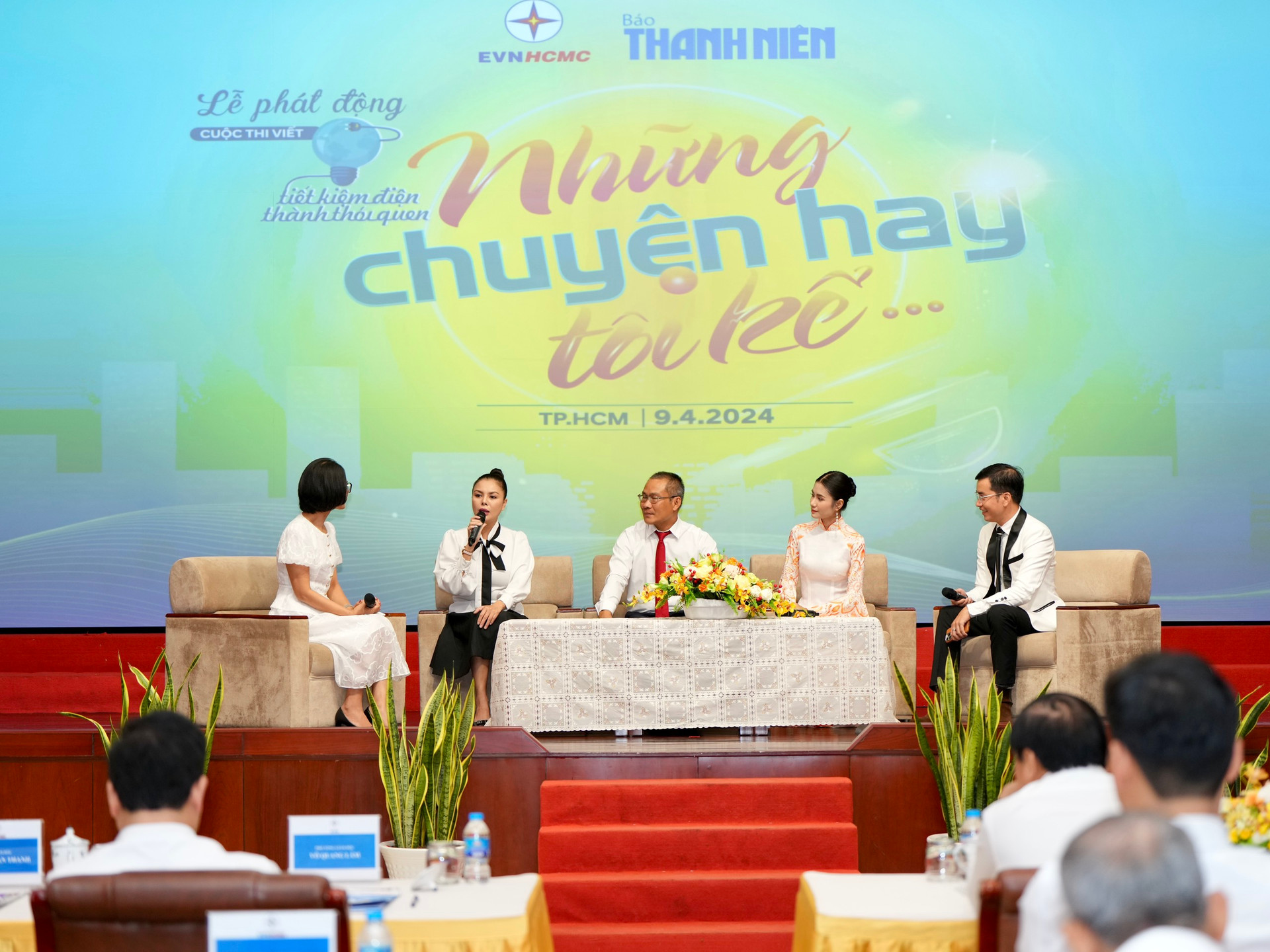 Hoa hậu Nguyễn Thanh Hà trở thành đại sứ, kêu gọi người dân tiết kiệm điện - Ảnh 1.