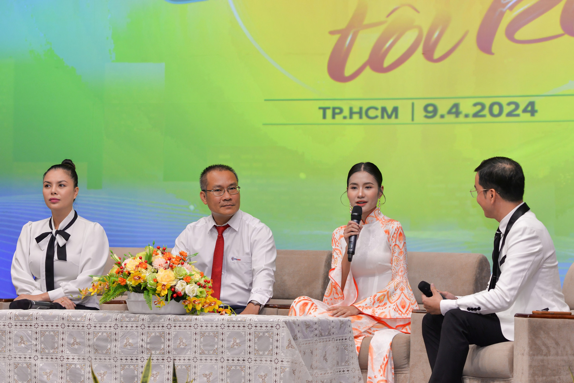 Hoa hậu Nguyễn Thanh Hà trở thành đại sứ, kêu gọi người dân tiết kiệm điện - Ảnh 2.