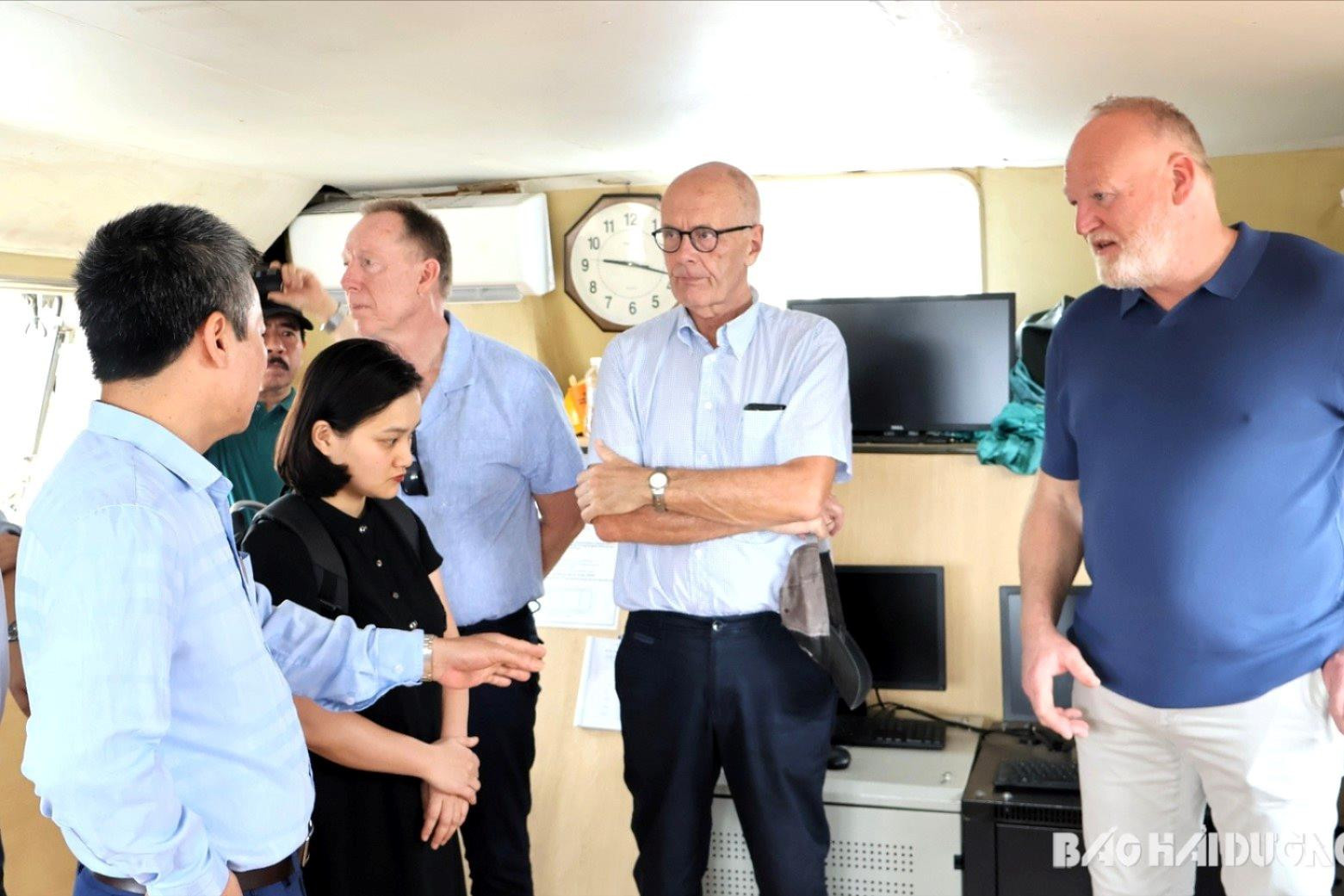 Trường Cao đẳng Giao thông vận tải đường thủy I hợp tác với Tổ chức PUM của Hà Lan phát triển nghề điều khiển phương tiện thủy nội địa (ảnh cơ sở cung cấp)