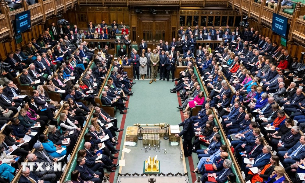 Toàn cảnh một phiên họp Hạ viện Anh. (Ảnh: AFP/TTXVN)