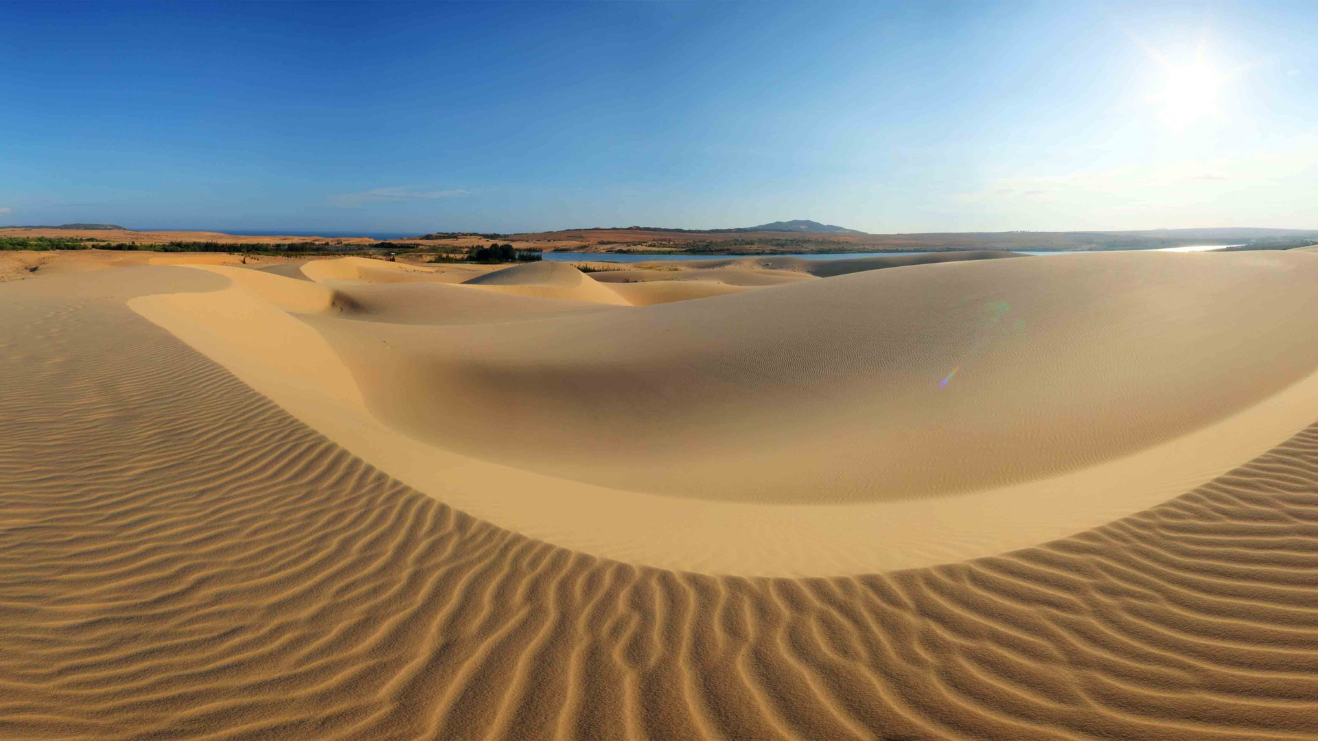 Đồi cát Phương Mai được ví von là “Sahara” của Quy Nhơn.