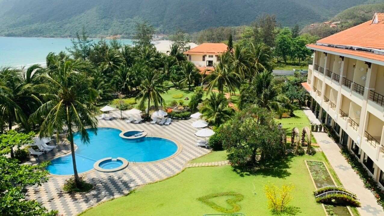 Côn Đảo Resort là địa điểm lưu trú lý tưởng cho những du khách muốn ngắm cảnh và tận hưởng không khí trong lành của Côn Đảo.