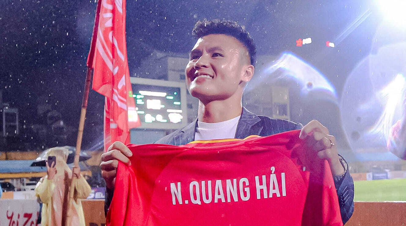 Nguyễn Quang Hải có thể ra nước ngoài thi đấu.