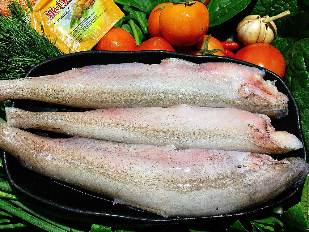 Ở một số địa phương khác cá khoai còn có tên là cá cháo vì khi nấu lên nó có thể nát nhừ ra như cháo.