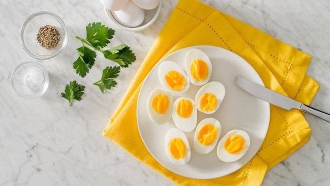 Trứng luộc là món ăn bổ dưỡng, ít calo, giúp giảm cân hiệu quả.