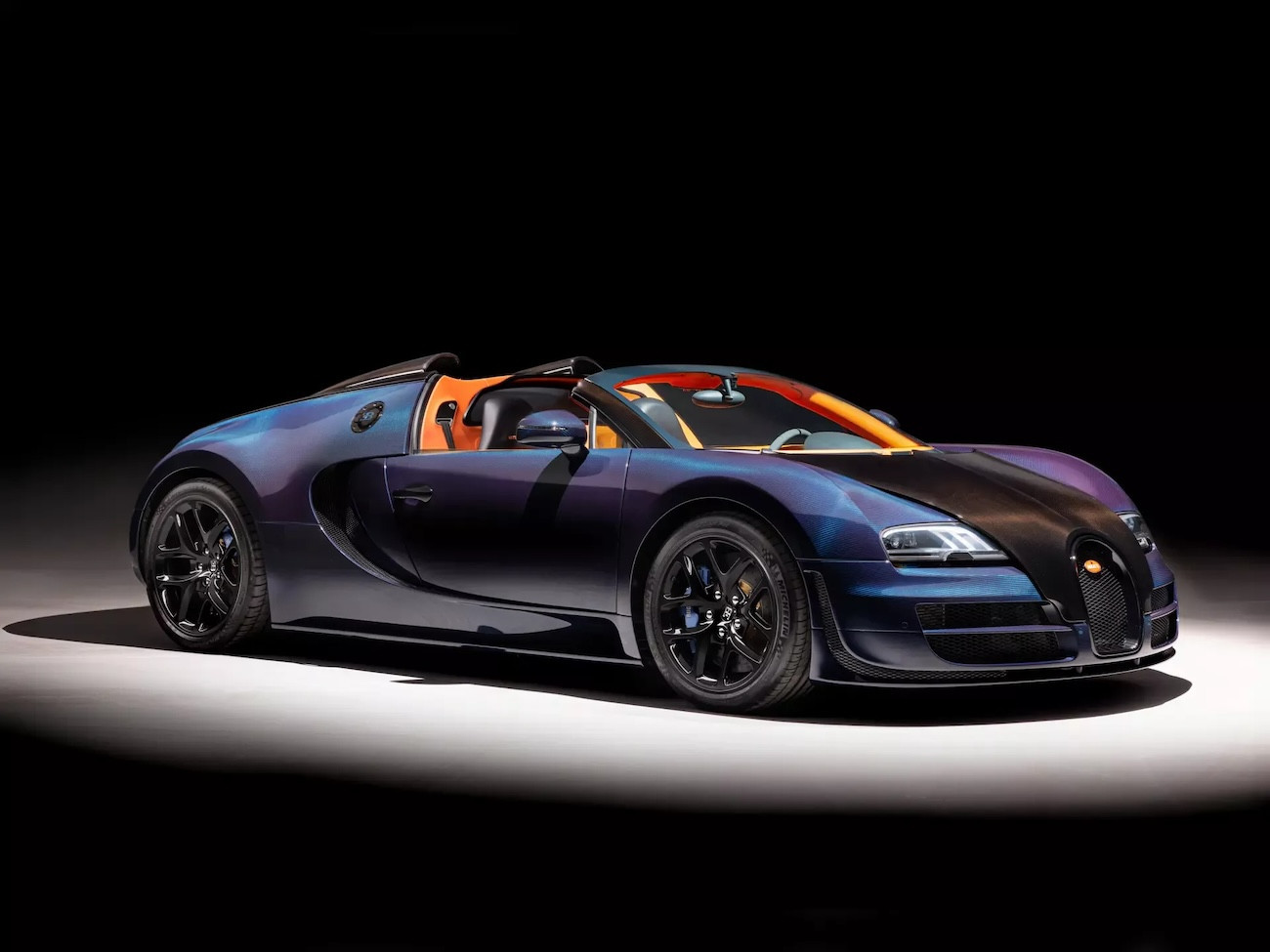Bugatti Veyron Grand Sport Vitesse 1.jpeg