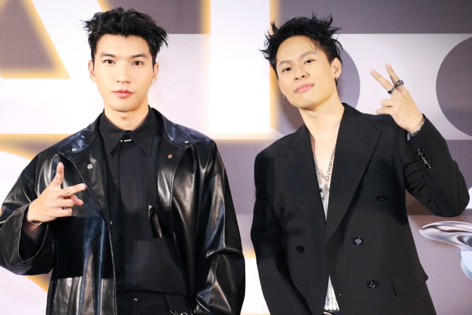 Rapper Hieuthuhai (trái) và Hurrykng là hai gương mặt trẻ gây chú ý khi tham gia show. Ảnh: Chiêu An