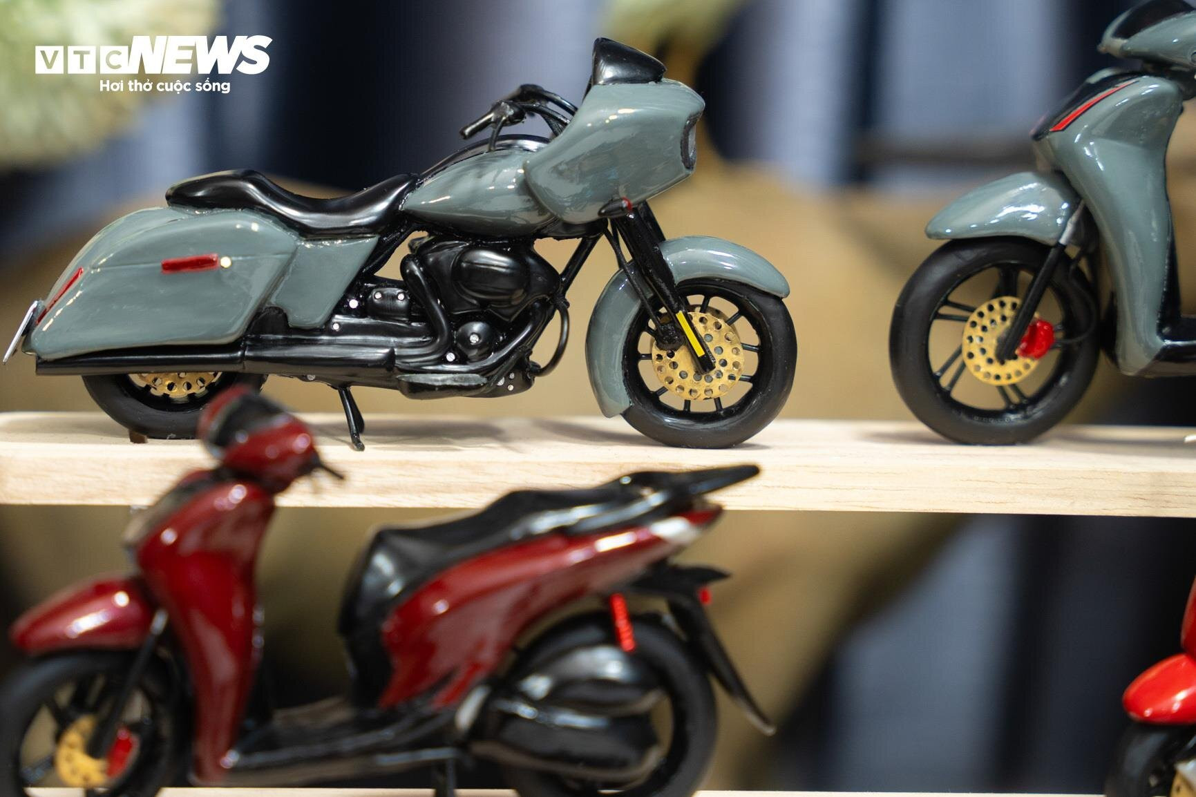 Bộ sưu tập mô hình xe máy bằng đất sét của chàng trai 9X Hà thành - 14