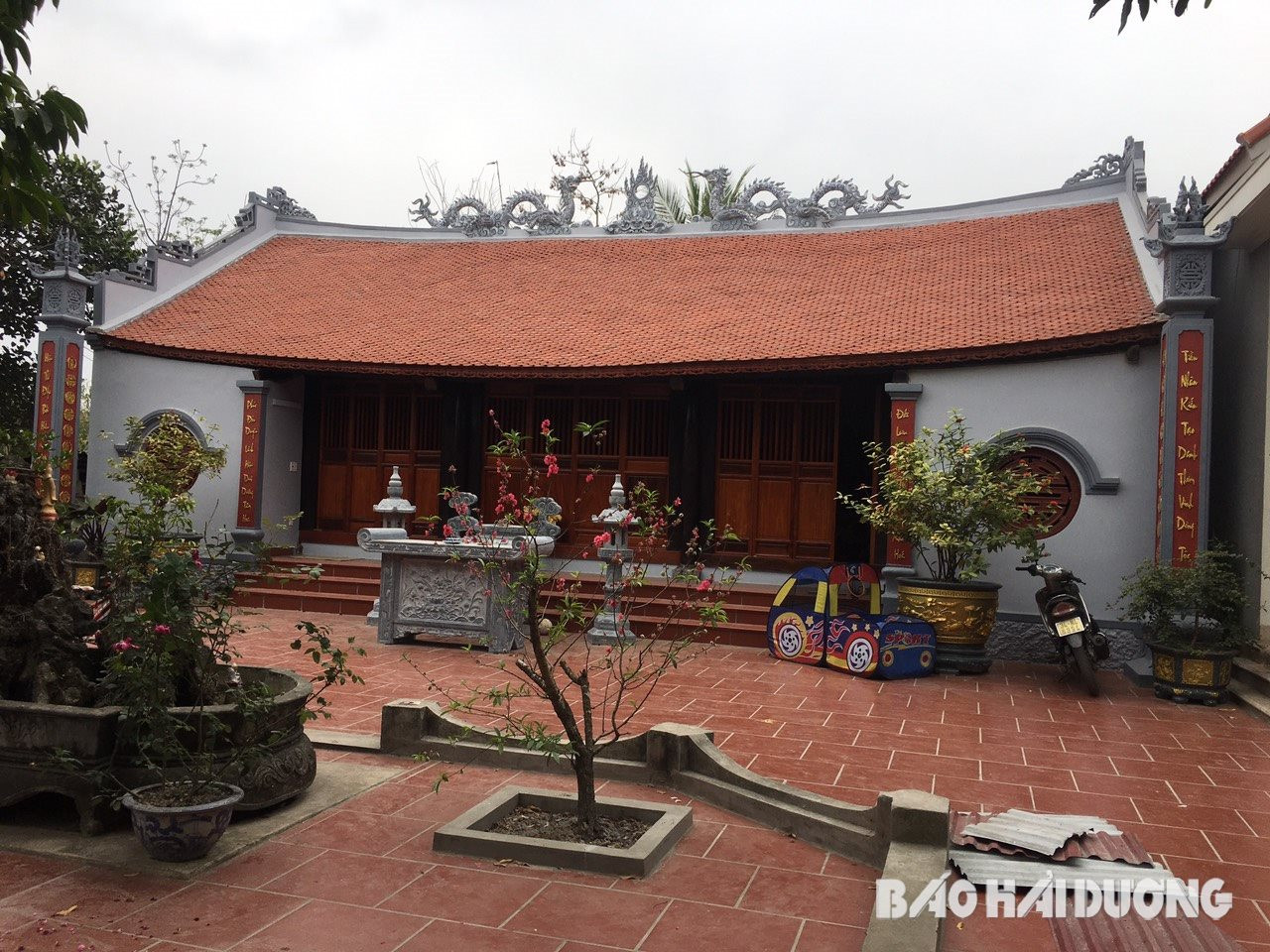 nhà thờ họ Nguyễn Văn khu dân cư đồng Khê thờ 4 tiến sĩ