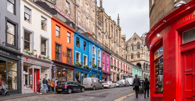 Một góc thủ đô Edinburgh, Scotland. Ảnh: Get Your Guide