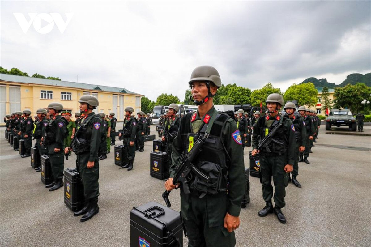 Lực lượng Cảnh sát đặc nhiệm sẽ tham gia huấn luyện, diễn tập tại Trung Quốc từ 22/7 đến 4/8/2024.