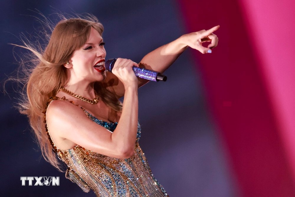 Ca sỹ Taylor Swift biểu diễn tại Inglewood, California, Mỹ, ngày 7/8/2023. (Ảnh: AFP/TTXVN)