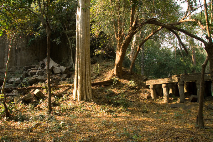 Tàn tích ở đền Beng Mealea. Ảnh: Wiki