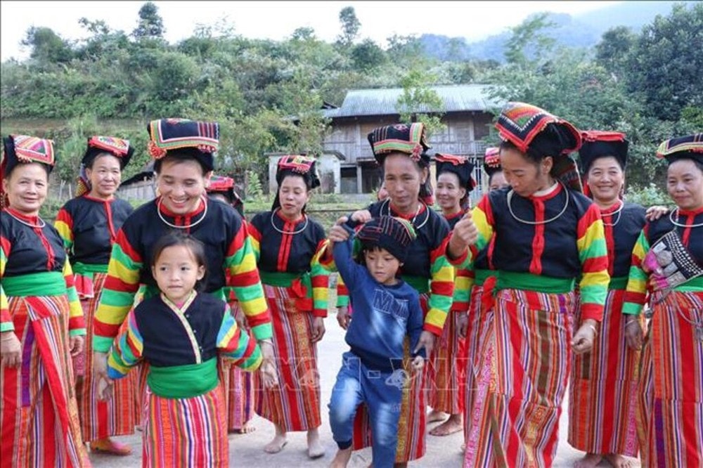 Cong ethnic people in Nam Khao commune of Muong Te district, the northern mountainous province of Lai Chau (Photo: VNA)