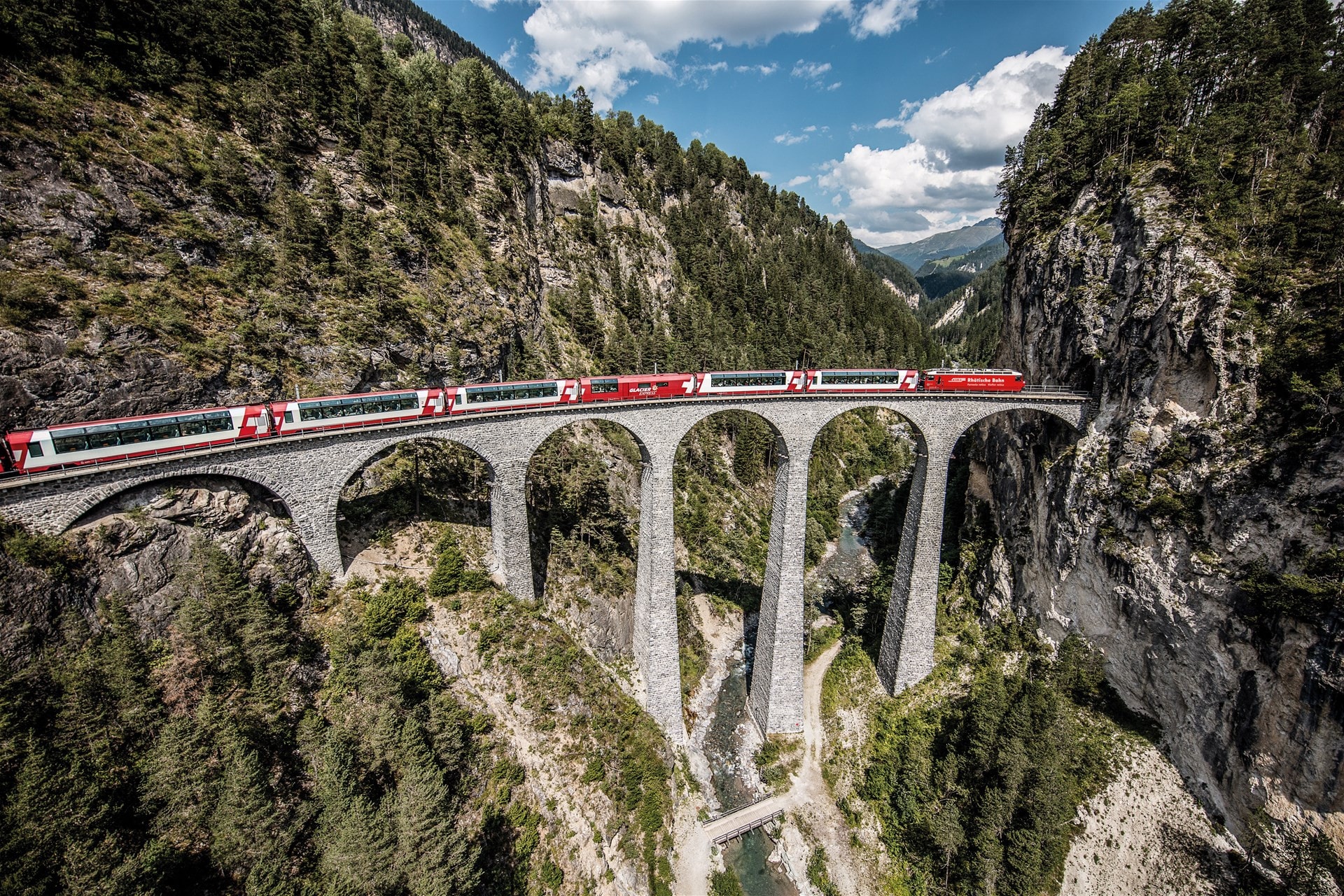 Glacier Express Over Viaduct Credit swiss image.ch_1920x1920.jpg