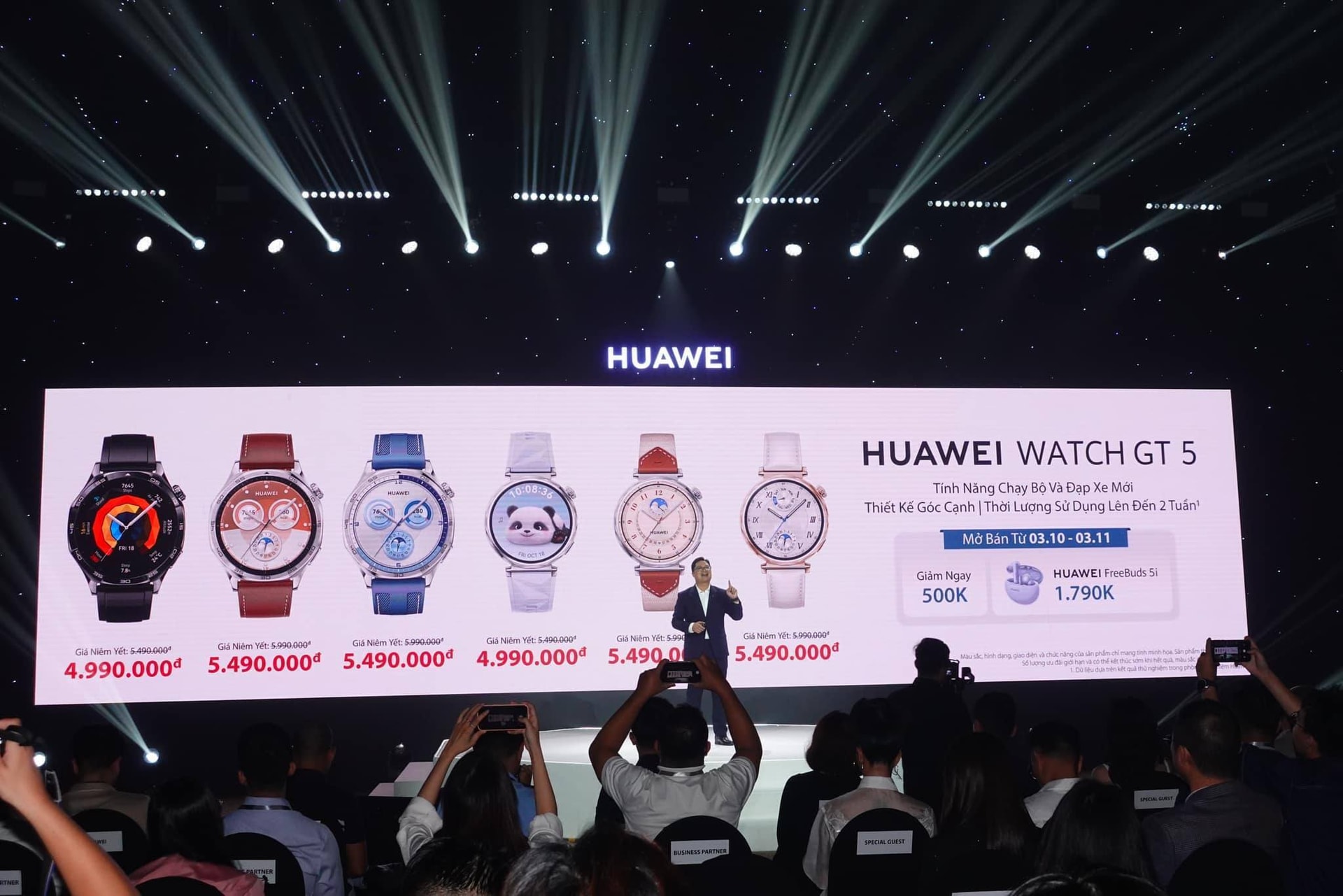 Giá niêm yết của loạt Huawei Watch 5.