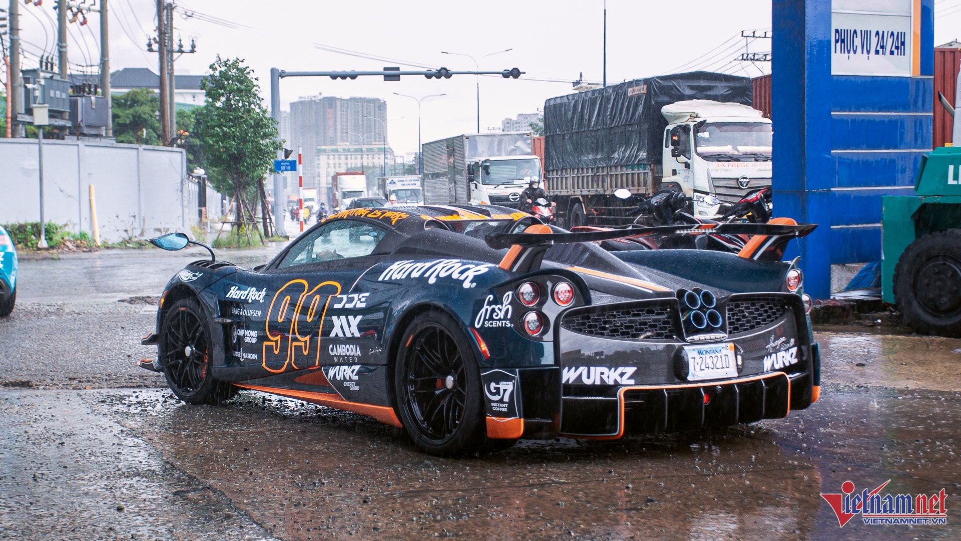 W-pagani huayra 2.JPG.jpg