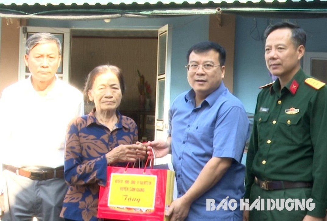 cam-giang-tang-qua-4.png