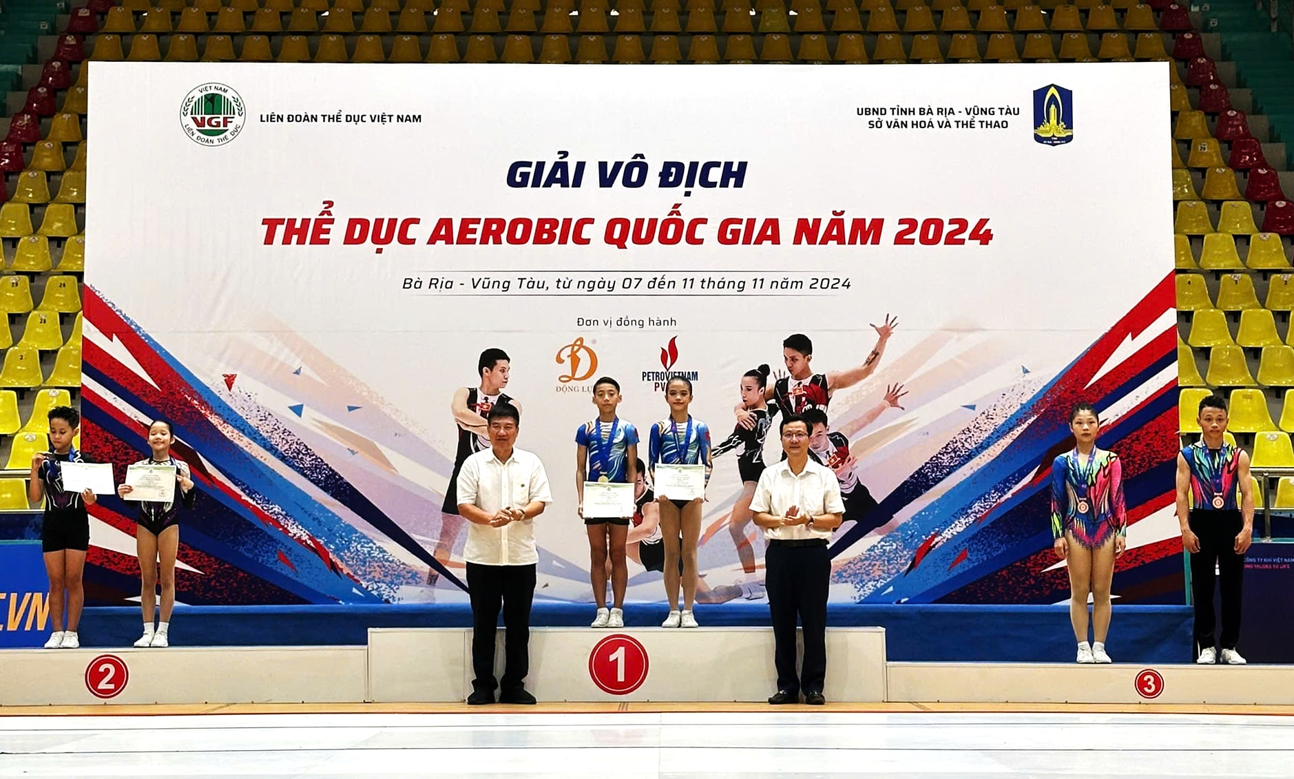 the-duc-aerobic1-98d87ce8d08980ffd80e0bac795e9ac4.jpg
