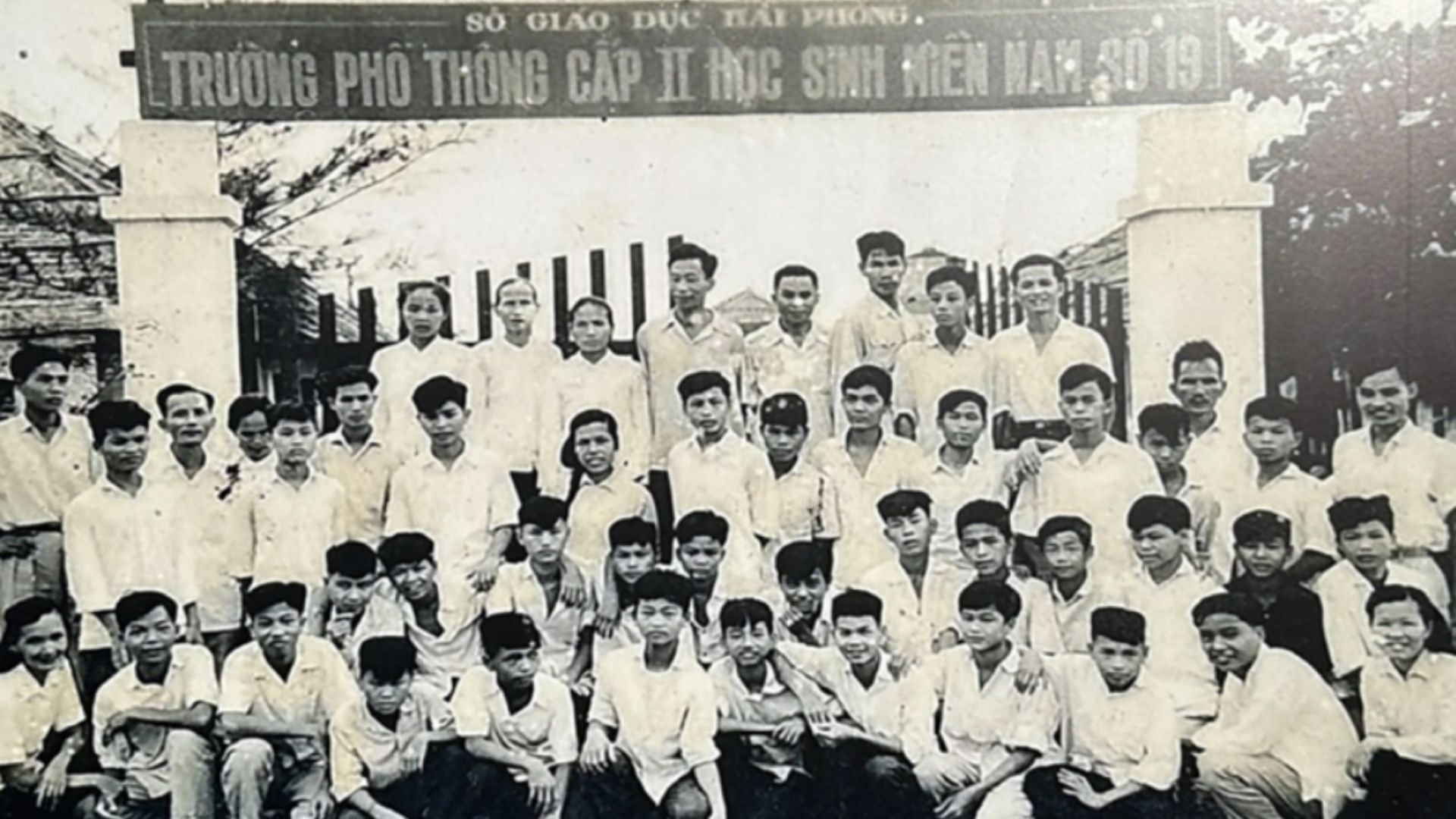 Học sinh miền Nam tại Hải Phòng giai đoạn đầu kháng chiến chống Mỹ. Ảnh: Tư liệu.