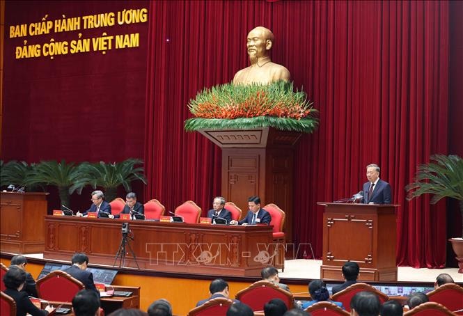 hoi-nghi-tong-bi-thu-1.jpg