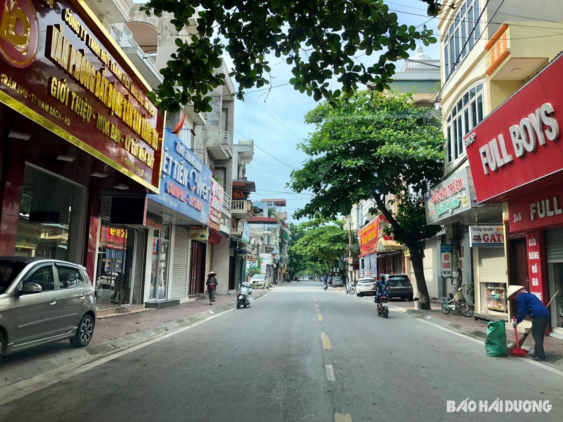 thi-tran-nam-sach-2.jpg
