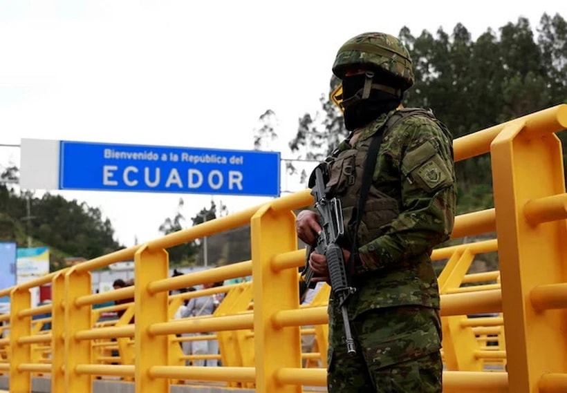 bien-gioi-ecuador.jpg