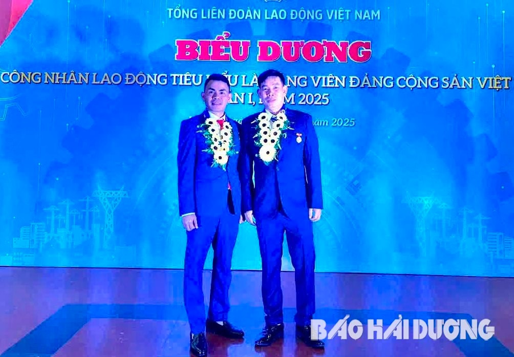 cong-nhan-lao-dong-tieu-bieu.jpeg