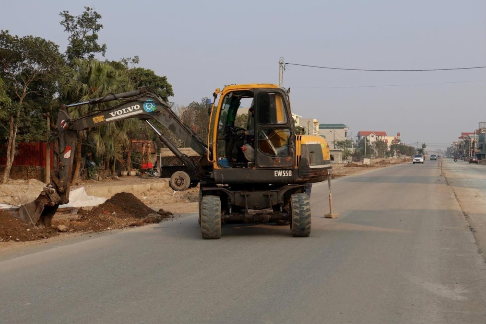 duong-395-binh-giang-1-.jpg