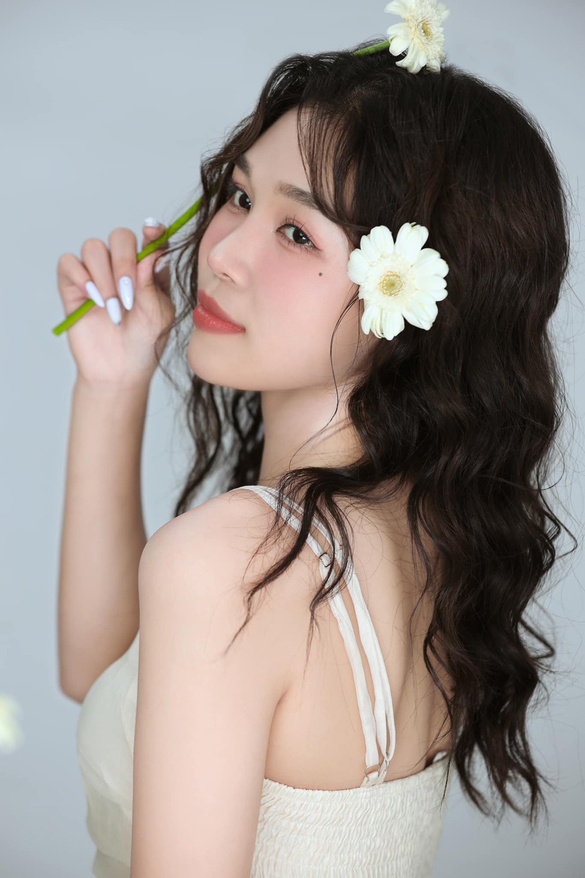 khanh linh 8.jpg