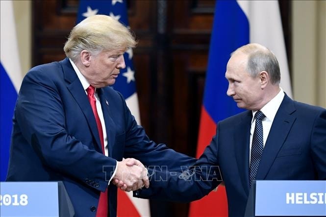 tong-thong-my-donald-trump-va-tong-thong-nga-vladimir-putin-tai-cuoc-gap-o-helsinki-phan-lan-nam-2018.jpg