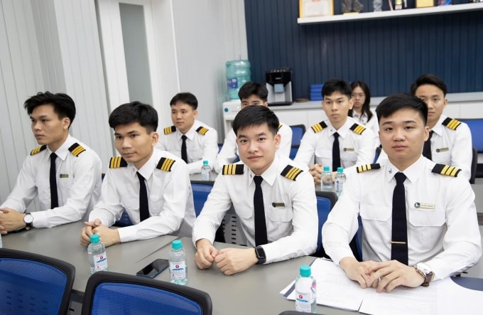 hoc-vien-hang-khong.jpg
