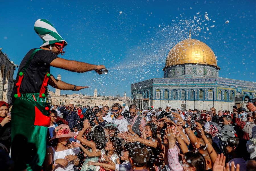 le-hoi-eid-al-fitr.jpg