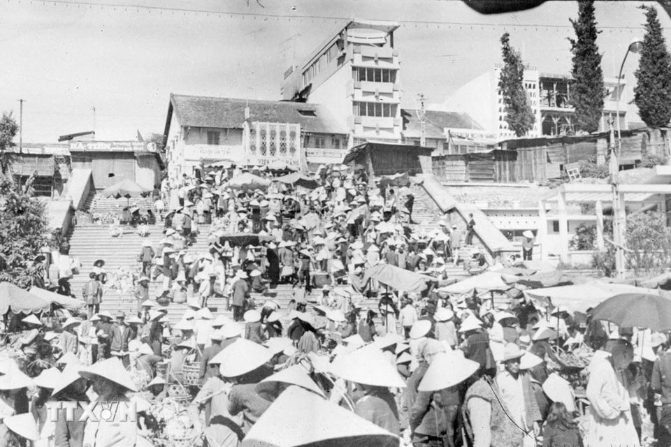 Ngày 3/4/1975, Đà Lạt - thành phố trên cao nguyên Di Linh được giải phóng. (Ảnh: Tư liệu TTXVN)