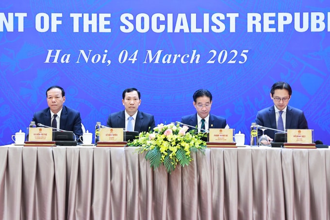 hop-bao-dac-xa.jpg