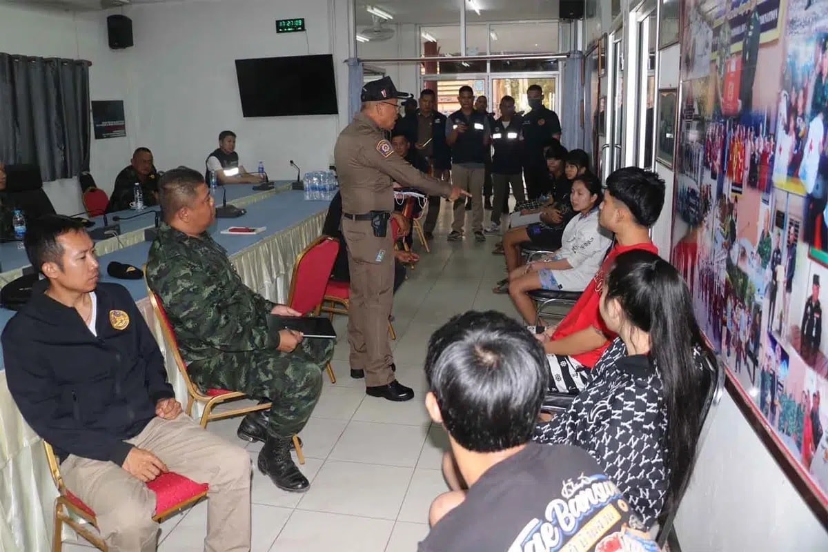 canh-sat-thai-lan.jpg