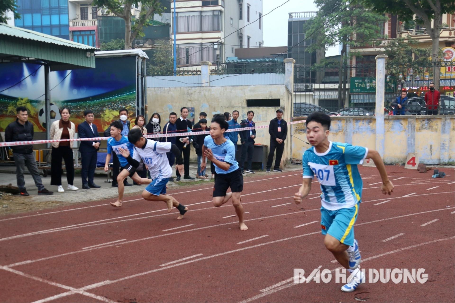chay-100m-nam-2(1).jpg