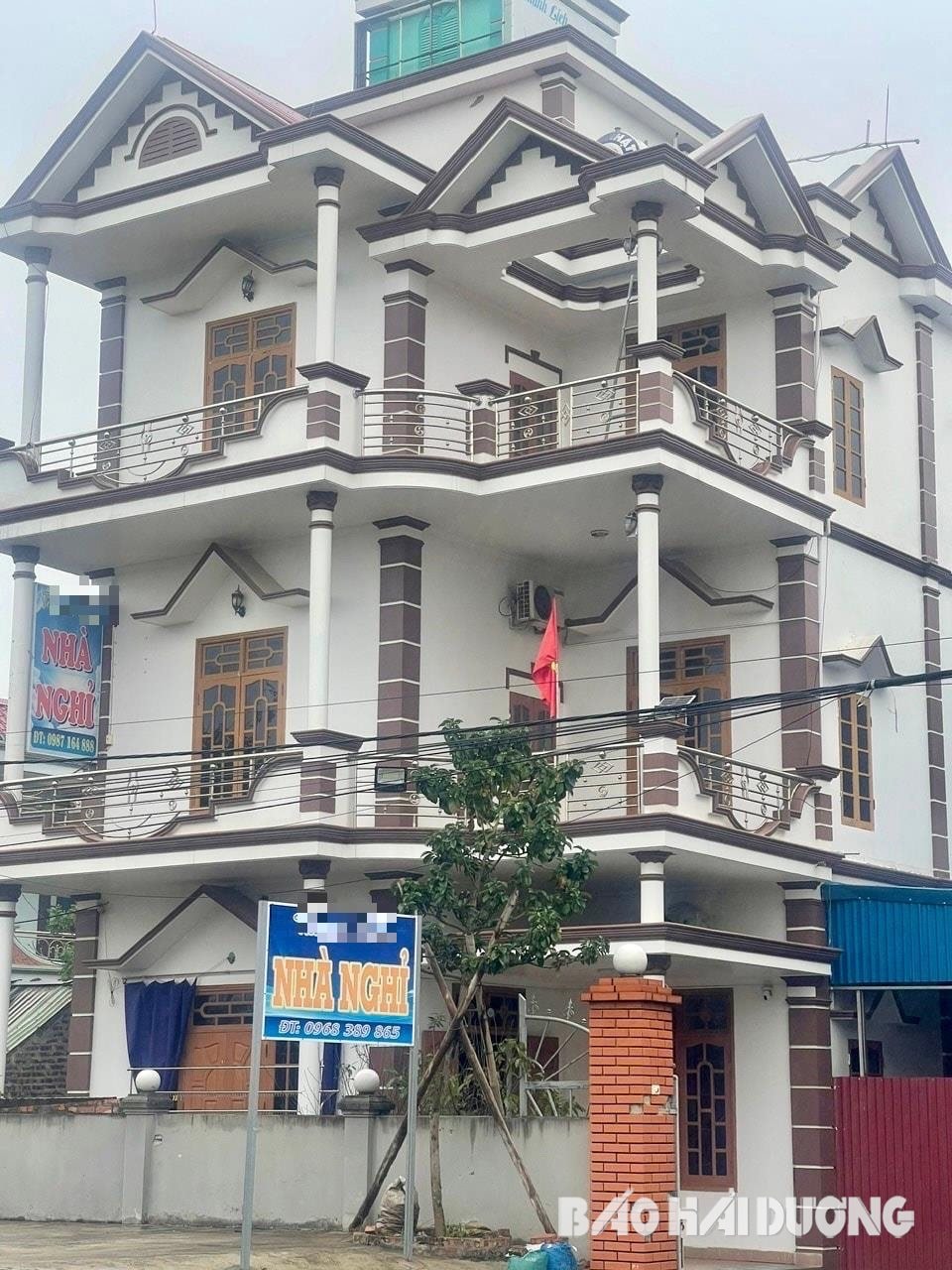 nhac- phu