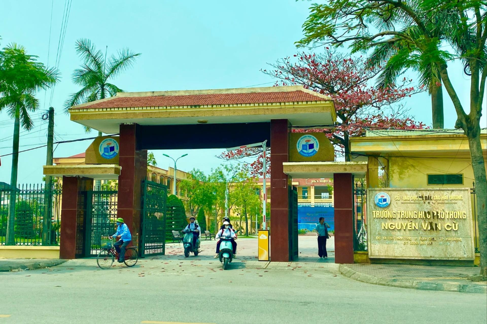ĐIỂM CHUẨN TUYỂN SINH LỚP 10 THPT NGUYỄN VĂN CỪ HẢI DƯƠNG NĂM HỌC 2025-2026