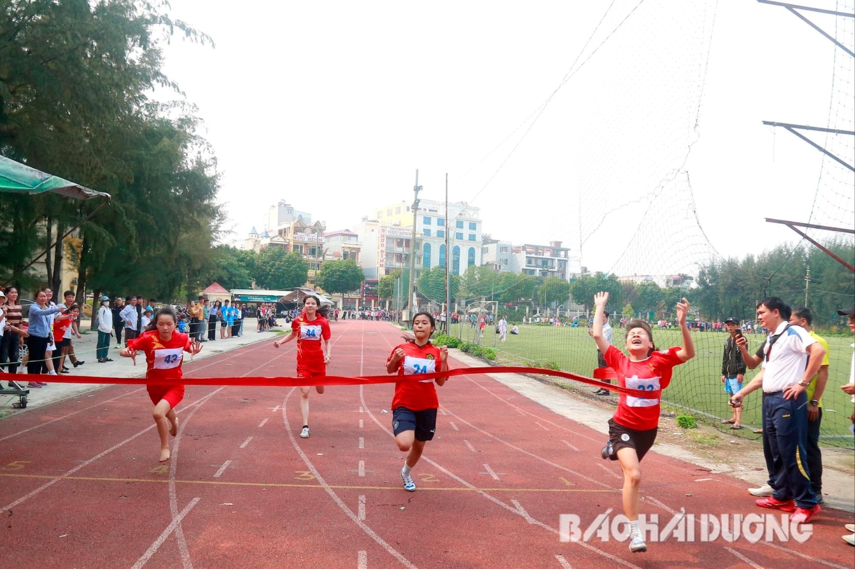 Giây phút chiến thắng của vận động viên tại Hội khỏe Phù Đổng tỉnh Hải Dương năm 2024