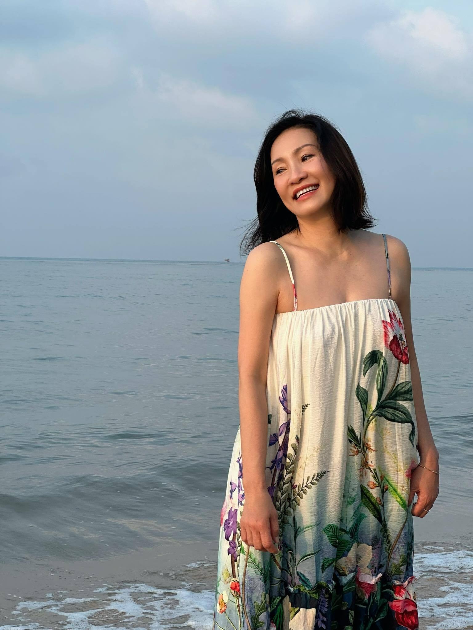 Sao Việt 28/3: Hồng Nhung lạc quan chữa ung thư, Pháo đi du lịch mừng 'lên top' - 5