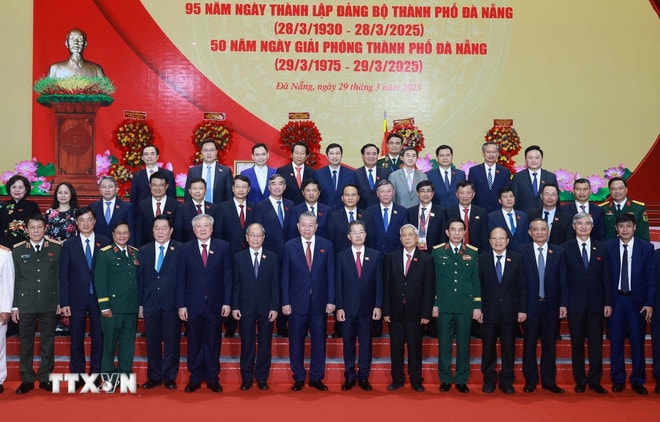 ttxvn-2903-tong-bi-thu-da-nang-12.jpg