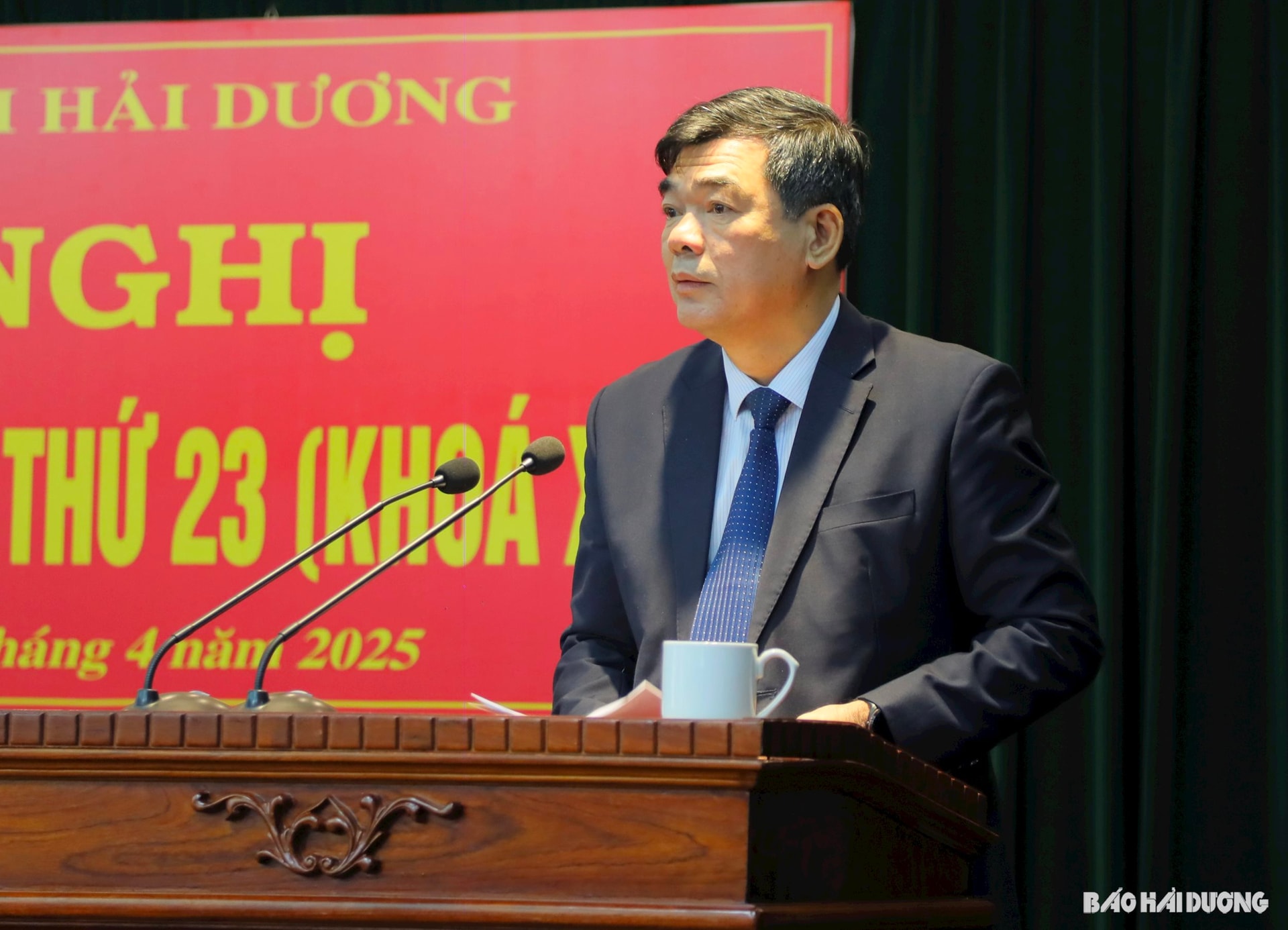 nguyen-hong-son.jpg